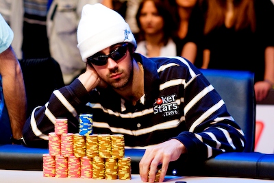 Аккари понесет Олимпийский огонь, а Мерсье ставит рекорды на WSOP