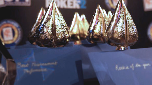 Член команды профи «Старзов» вышла на сцену, и кто удостоился наград European Poker Awards 2015