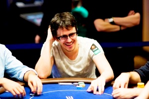Хэкстон покорил турнир хайроллеров EPT Прага и итоги Eureka High Roller