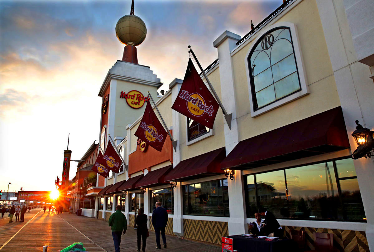 Новые планы  Hard Rock International на Trump Taj Mahal 