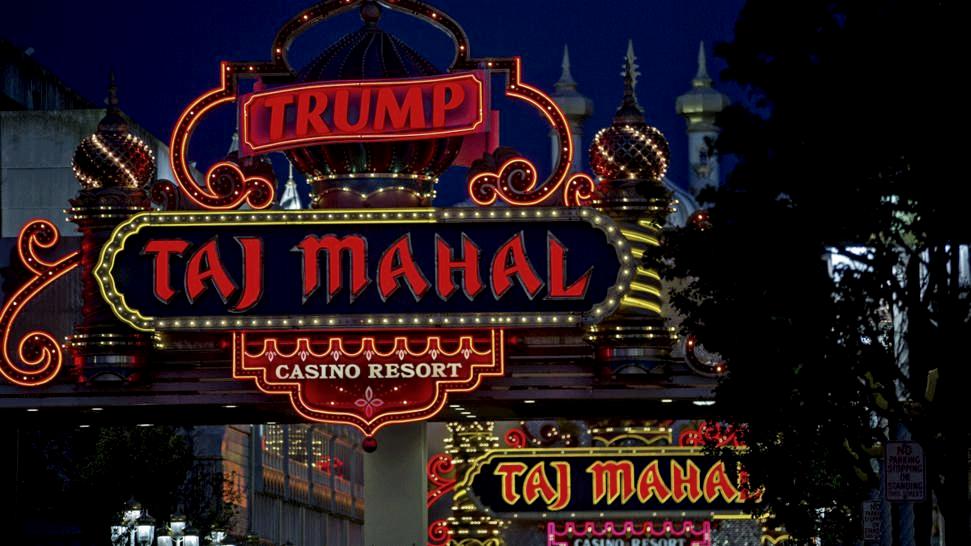 Trump Taj Mahal выставили на торги - кто купит легендарное казино?